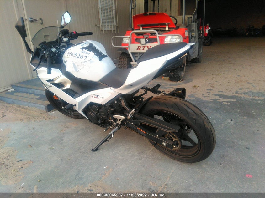 VIN JKAEXKG11LDA66532 2020 KAWASAKI EX400