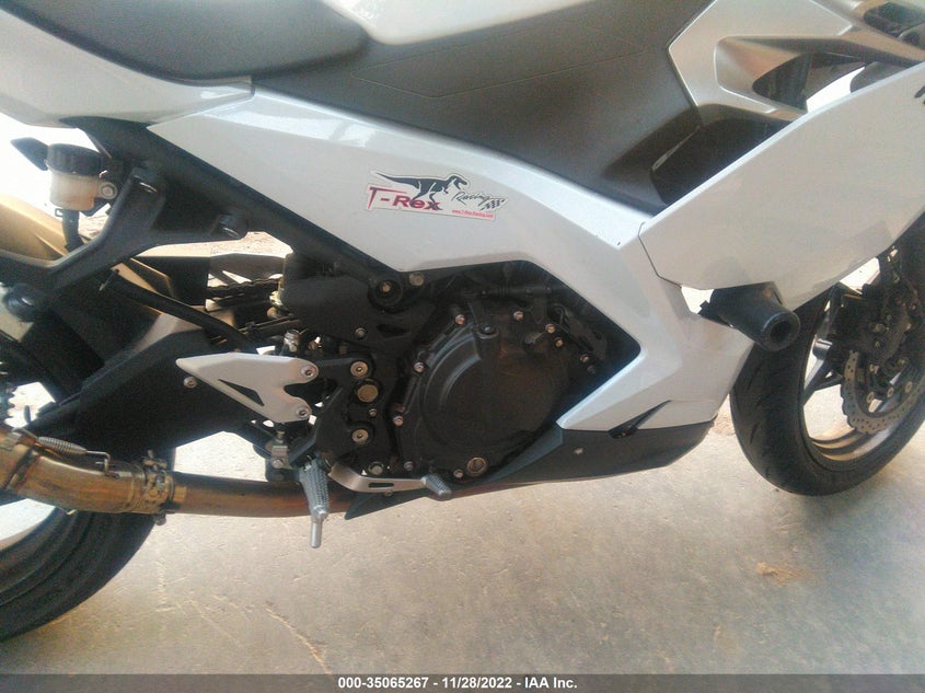 VIN JKAEXKG11LDA66532 2020 KAWASAKI EX400