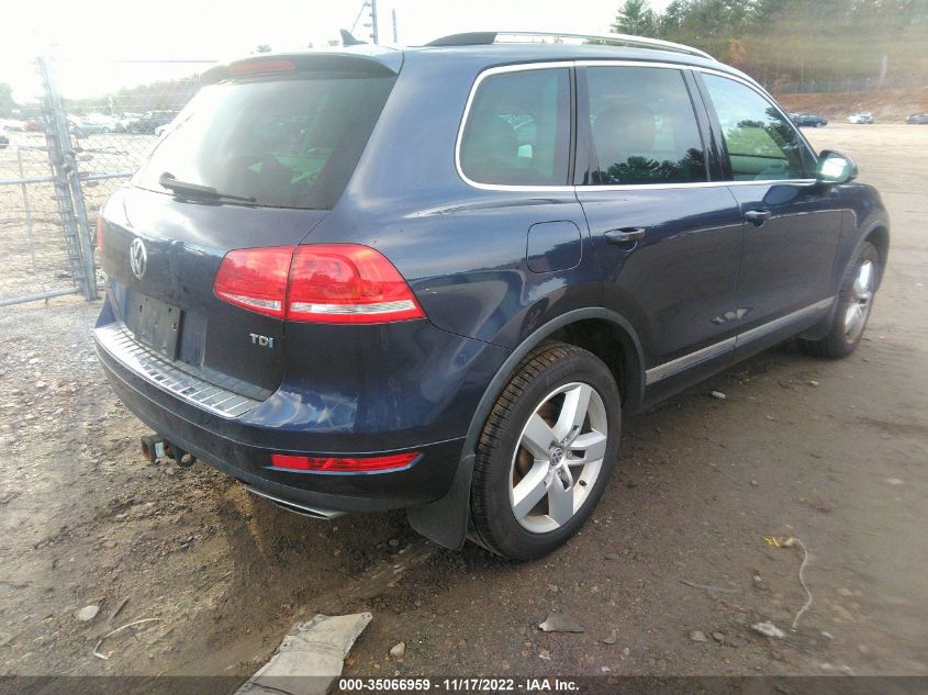 2014 VOLKSWAGEN TOUAREG LUX WVGEP9BP2ED000819