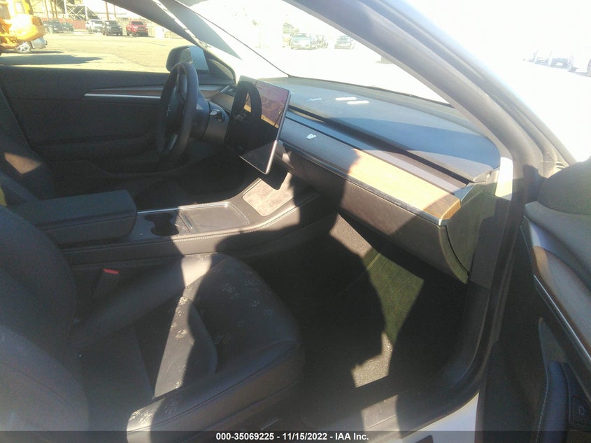 VIN 5YJ3E1EB1NF173369 2022 TESLA MODEL 3 LONG RANGE