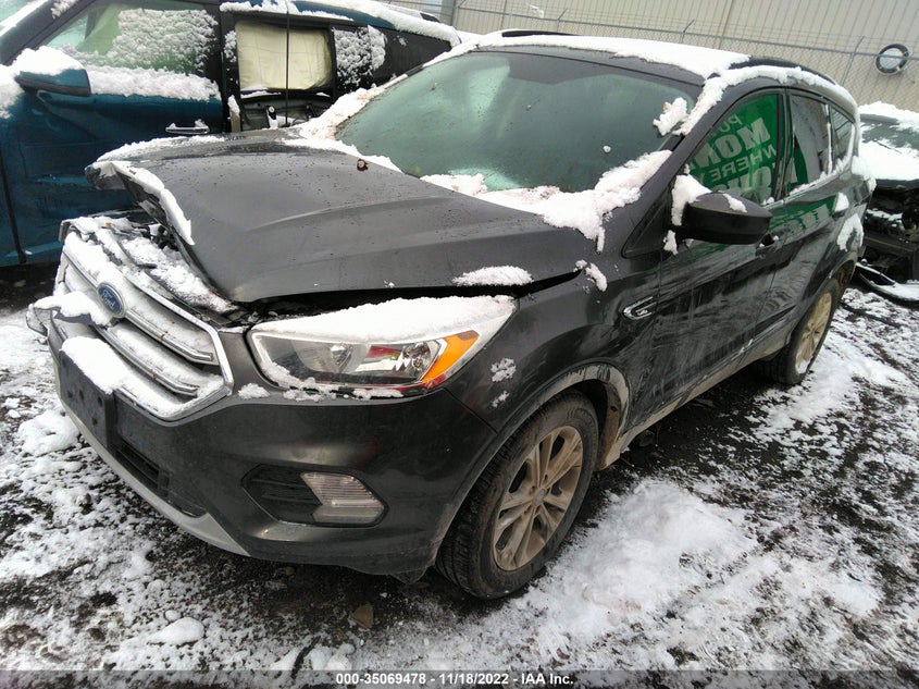 VIN 1FMCU0GD3JUD58547 2018 FORD ESCAPE SE