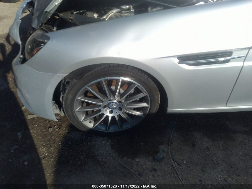 2017 MERCEDES-BENZ SLC WDDPK3JA7HF138666