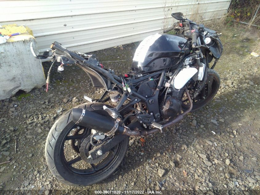 2012 KAWASAKI EX250 J JKAEXMJ16CDAB0876