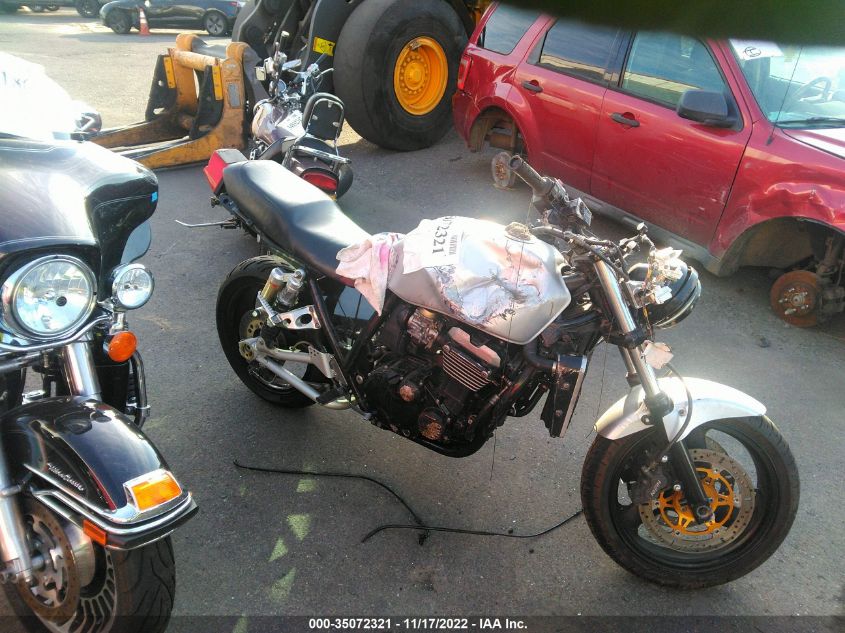 2000 KAWASAKI ZR1100 C - JKAZRBC16YA035199