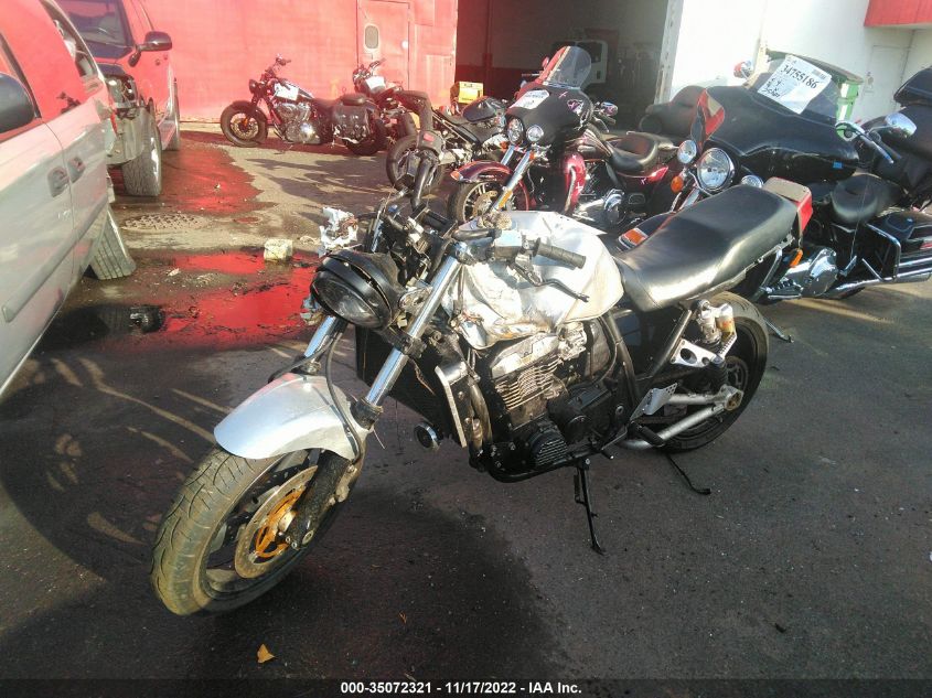2000 KAWASAKI ZR1100 C - JKAZRBC16YA035199