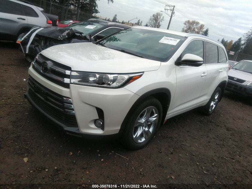 VIN 5TDDZRFH6JS841764 2018 TOYOTA HIGHLANDER LIMITED
