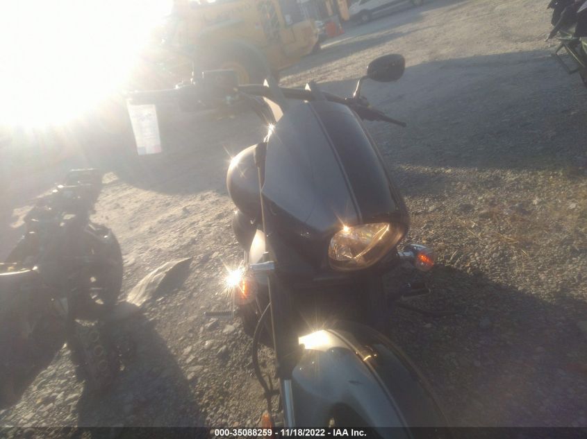 2020 SUZUKI VZR1800 JS1VY53A5L7100147
