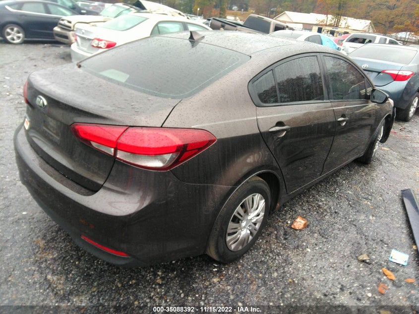 VIN 3KPFL4A76HE022995 2017 KIA FORTE LX