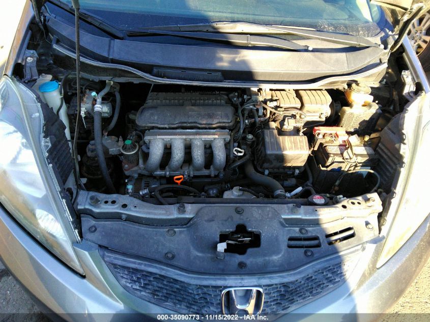 2013 HONDA FIT JHMGE8H37DC082101