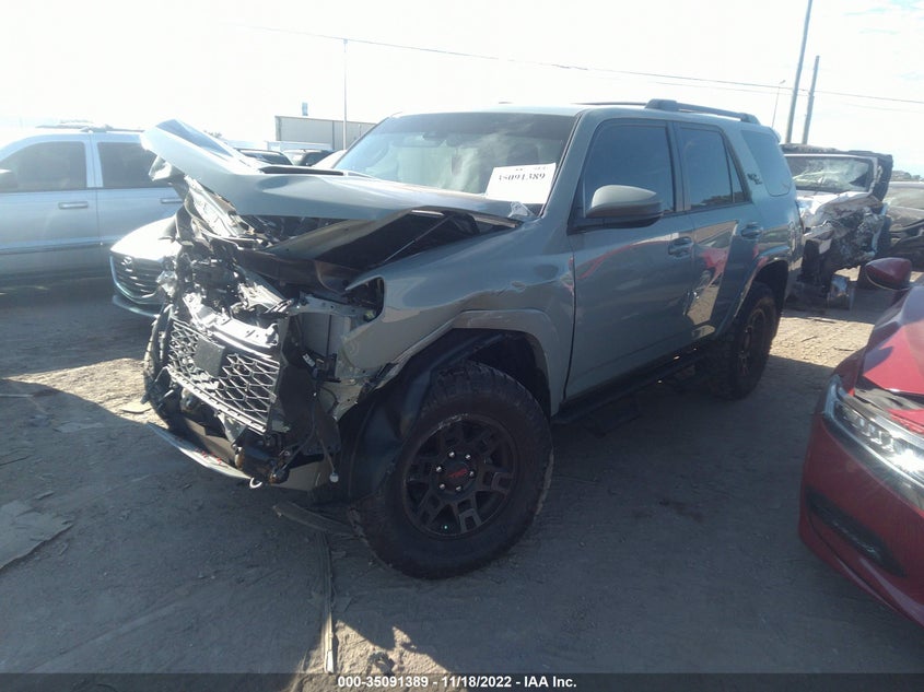 Image 2 of 2022 TOYOTA 4RUNNER  salvage vehicle - Lot #35091389 at IAAI