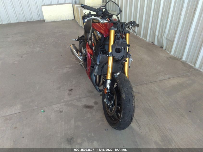 2016 SUZUKI GSX-S1000A JS1GT7AA7G2100434