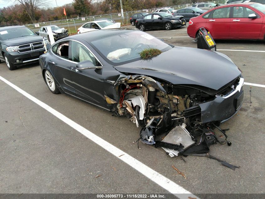 5YJSA1E28JF273888 TESLA MODEL S 75D/100D/P100D 2018