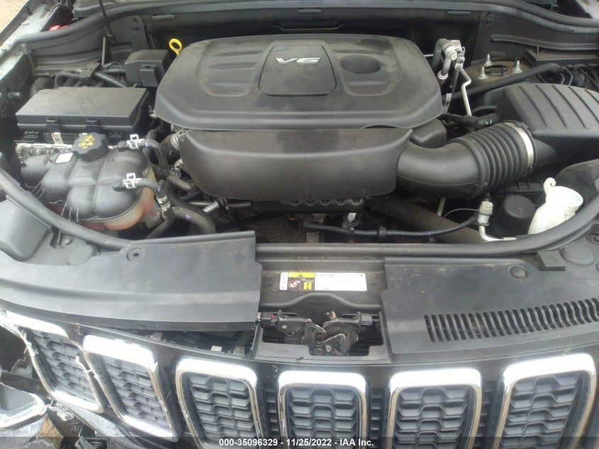 VIN 1C4RJFAGXHC831468 2017 JEEP GRAND CHEROKEE LAREDO
