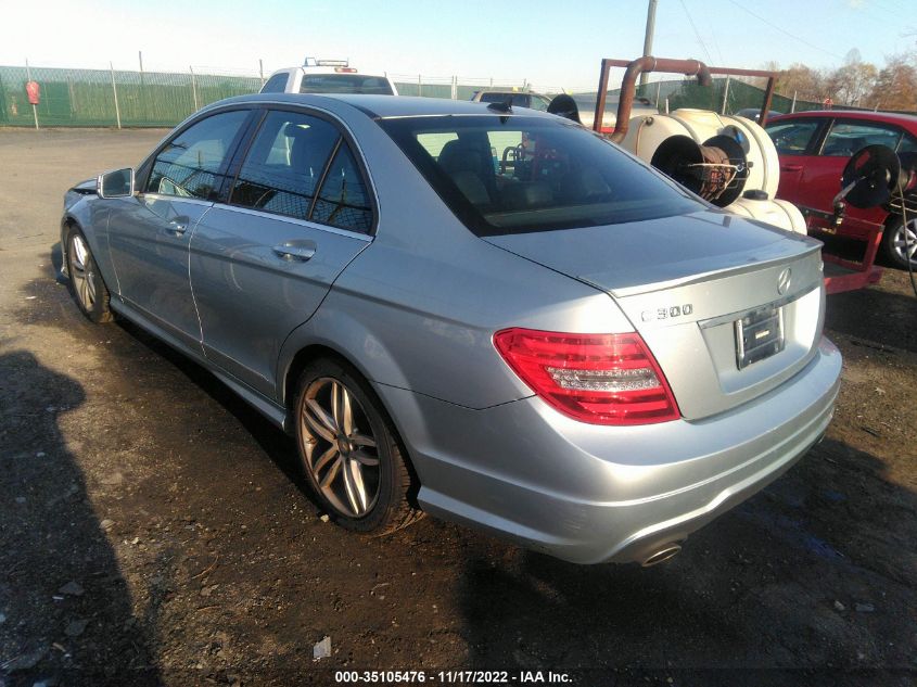 2013 MERCEDES-BENZ C-CLASS C 300 WDDGF8AB2DR254568