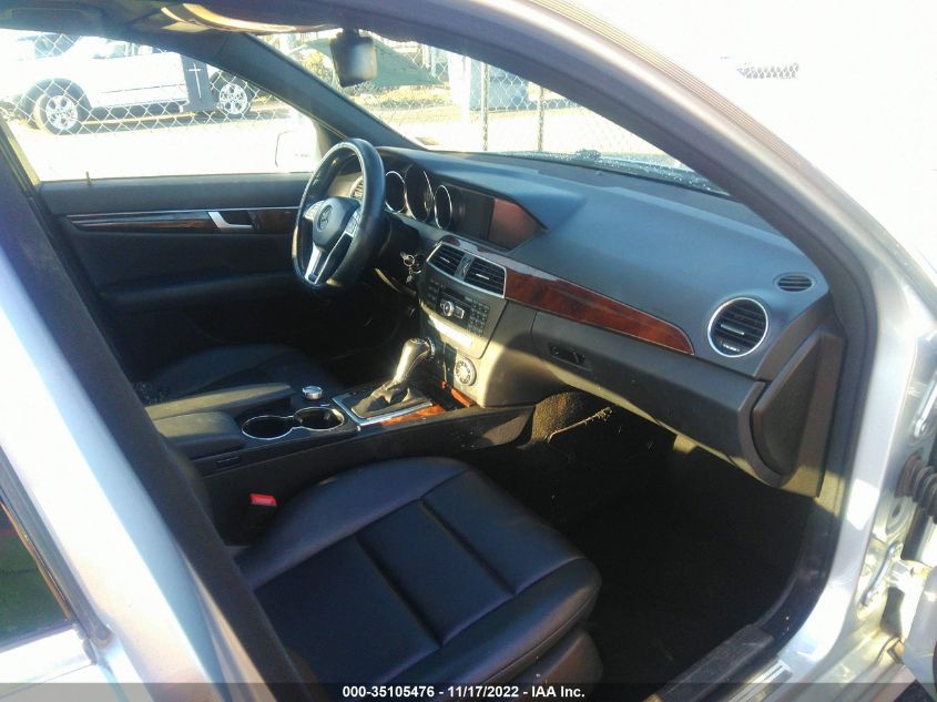 2013 MERCEDES-BENZ C-CLASS C 300 WDDGF8AB2DR254568