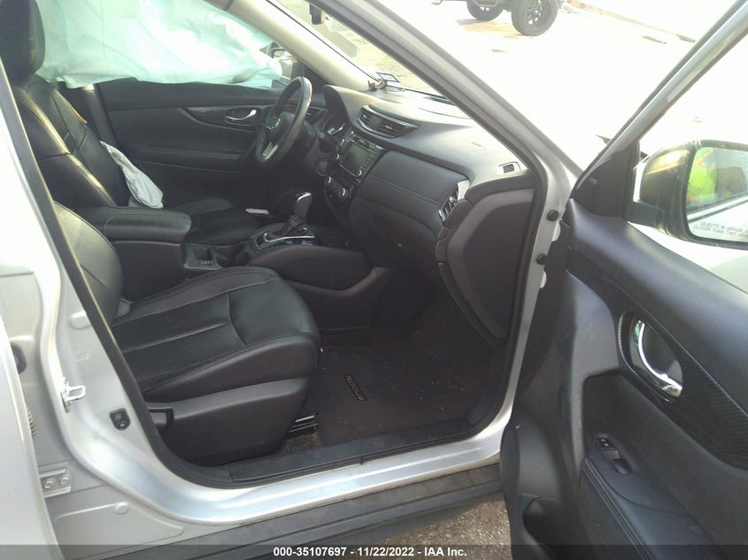 VIN 5N1AT2MV5JC733427 2018 NISSAN ROGUE SL