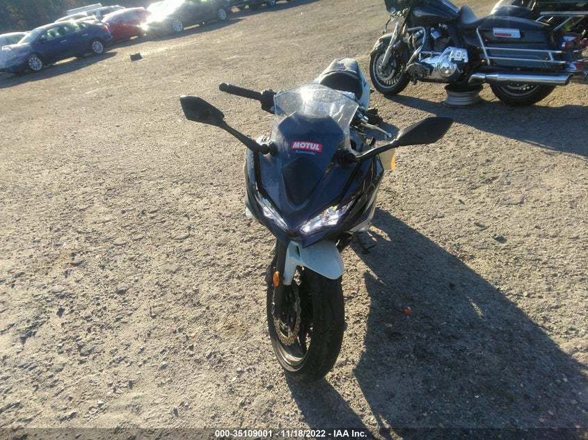 VIN ML5EXEN15NDA65052 2022 KAWASAKI EX650 N