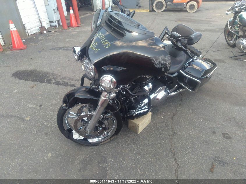 2017 HARLEY-DAVIDSON FLHXS STREET GLIDE SPECIAL 1HD1KRC16HB665216