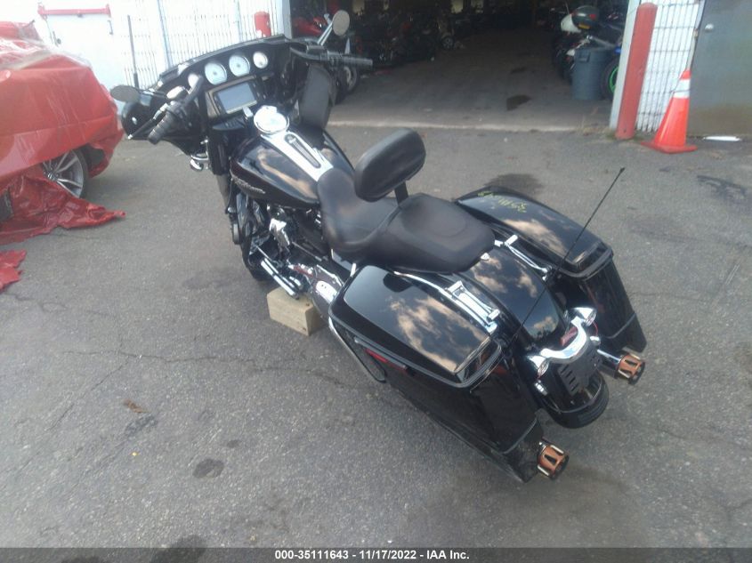2017 HARLEY-DAVIDSON FLHXS STREET GLIDE SPECIAL 1HD1KRC16HB665216