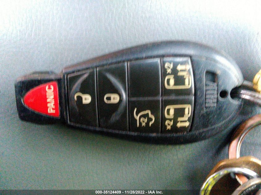 2014 VOLKSWAGEN ROUTAN SE W/RSE & NAVIGATION 2C4RVABG2ER134479