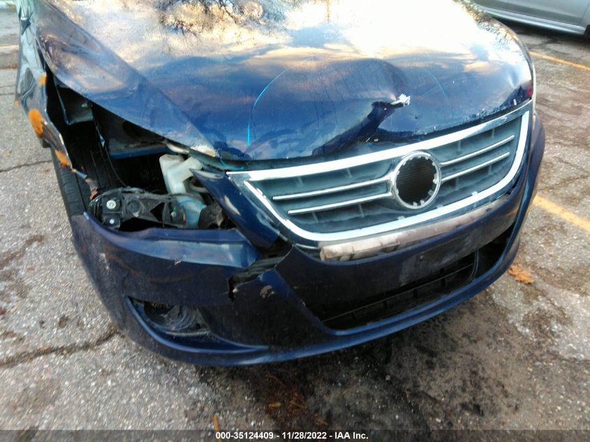 2014 VOLKSWAGEN ROUTAN SE W/RSE & NAVIGATION 2C4RVABG2ER134479