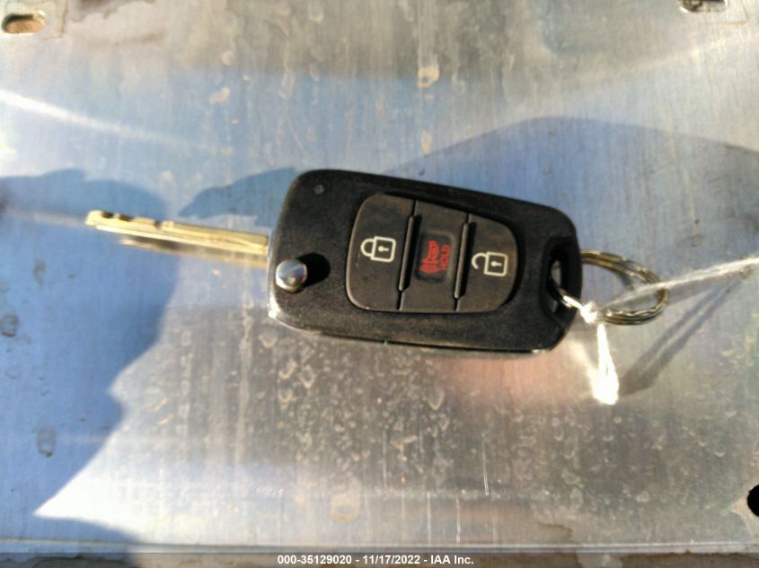 2013 KIA SOUL BASE - KNDJT2A59D7577463