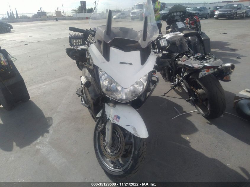 2011 HONDA ST1300 JH2SC5176BK700175