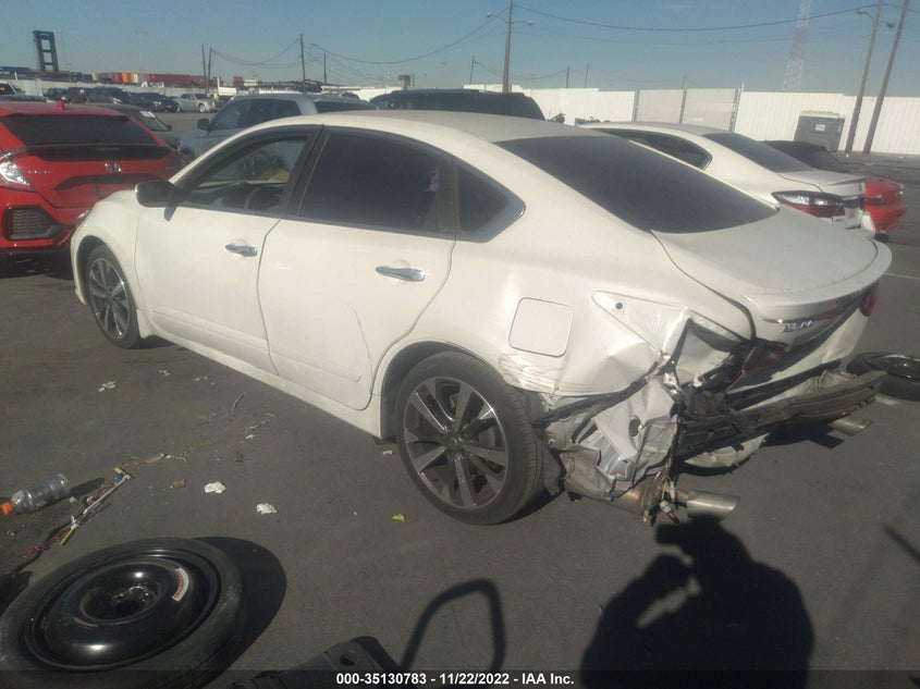 VIN 1N4AL3AP1HC141202 2017 NISSAN ALTIMA 2.5 SR