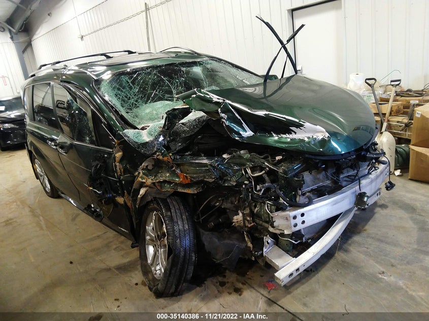 VIN: 5TDESKFC6MS032578 2021 TOYOTA SIENNA LIMITED/PLATINUM