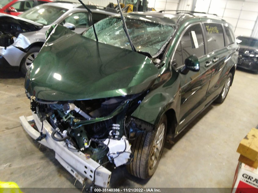 VIN: 5TDESKFC6MS032578 2021 TOYOTA SIENNA LIMITED/PLATINUM