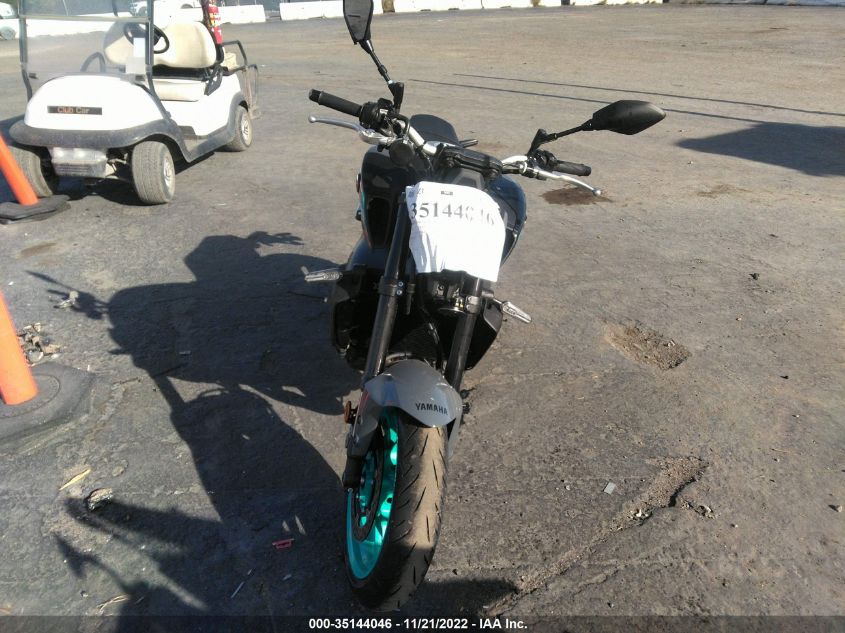 2022 YAMAHA MT09 C JYARN71Y5NA000689