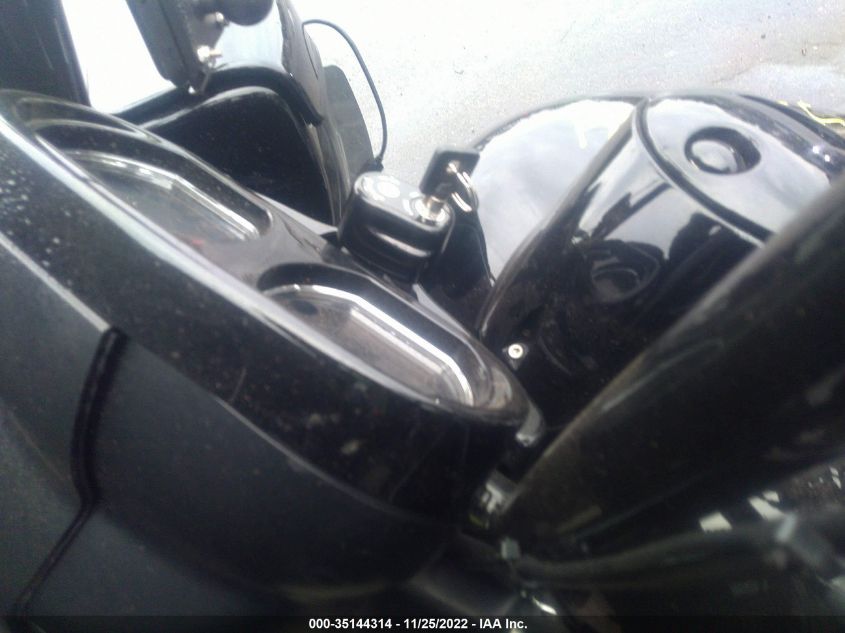 2020 HARLEY-DAVIDSON FLTRXS 1HD1KTP10LB645995