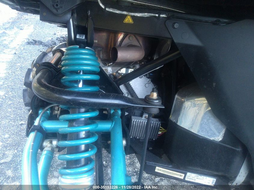 2022 CAN-AM DEFENDER MAX LIMITED CAB HD10 3JBUUAX46NK004058