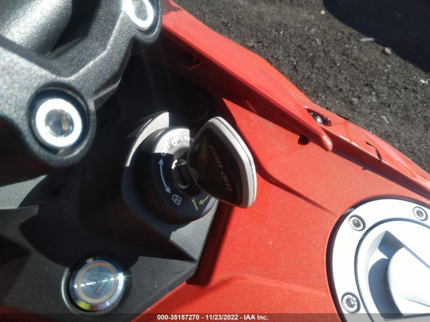 2021 CAN-AM SPYDER ROADSTER F3-T/F3 LIMITED 2BXREDD21MV001589