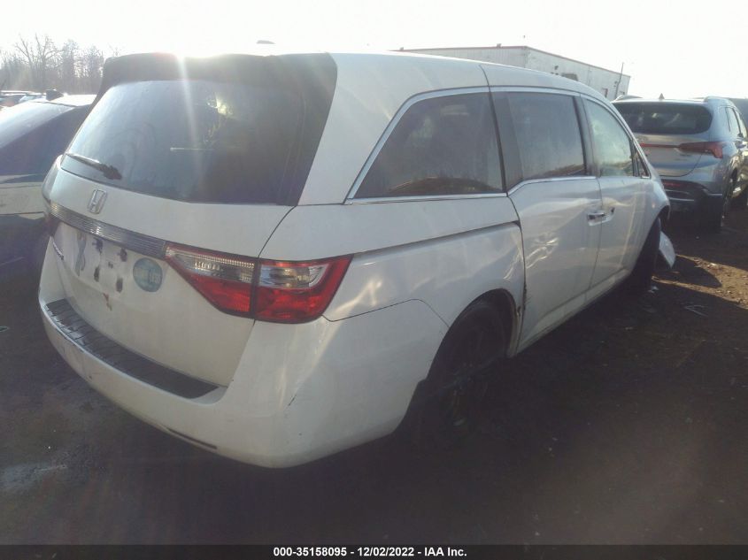 VIN 5FNRL5H6XDB086705 2013 HONDA ODYSSEY no.4