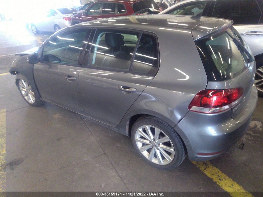 2013 VOLKSWAGEN GOLF TDI W/SUNROOF & NAV - WVWDM7AJ7DW027351