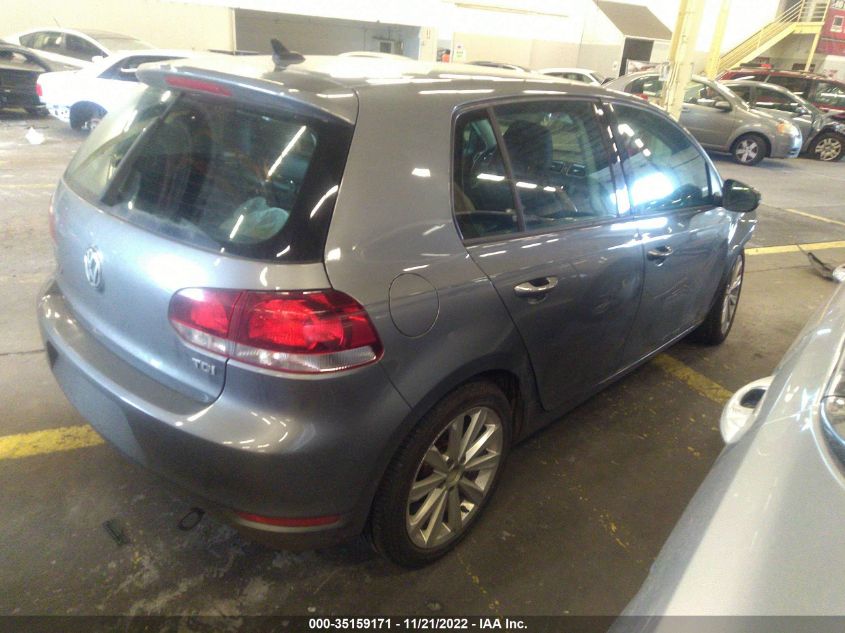 2013 VOLKSWAGEN GOLF TDI W/SUNROOF & NAV - WVWDM7AJ7DW027351