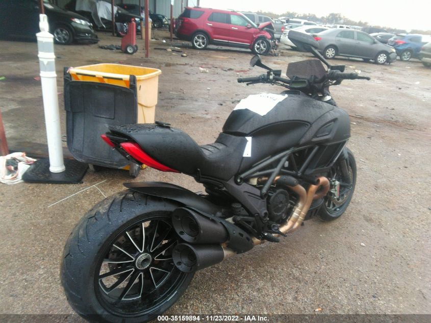 2016 DUCATI DIAVEL ZDM13BSW6GB029224