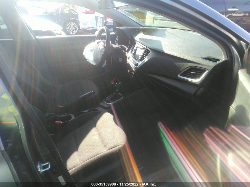 VIN 3KPC24A33KE064244 2019 HYUNDAI ACCENT SE