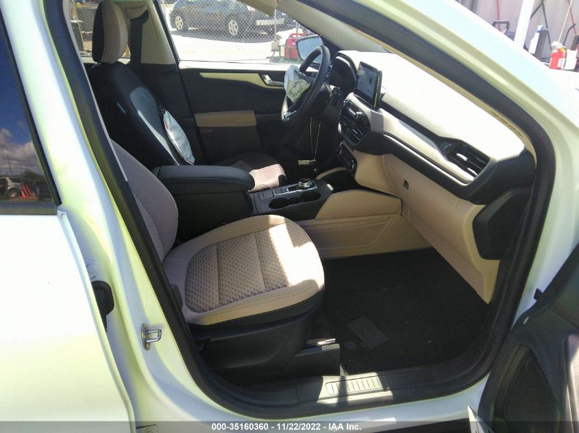 2020 FORD ESCAPE SE 1FMCU0G69LUC46744