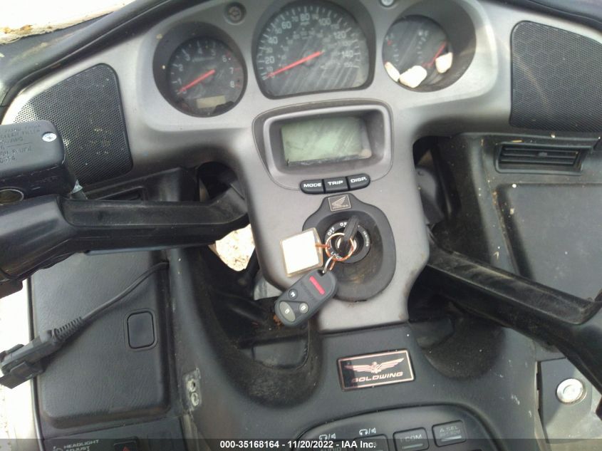2004 HONDA GL1800 1HFSC47084A300288