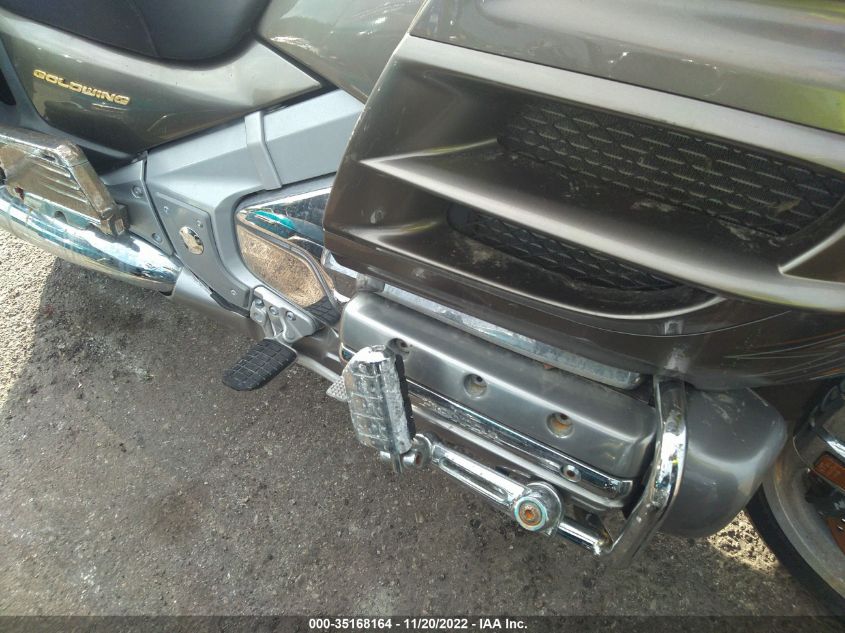 2004 HONDA GL1800 1HFSC47084A300288