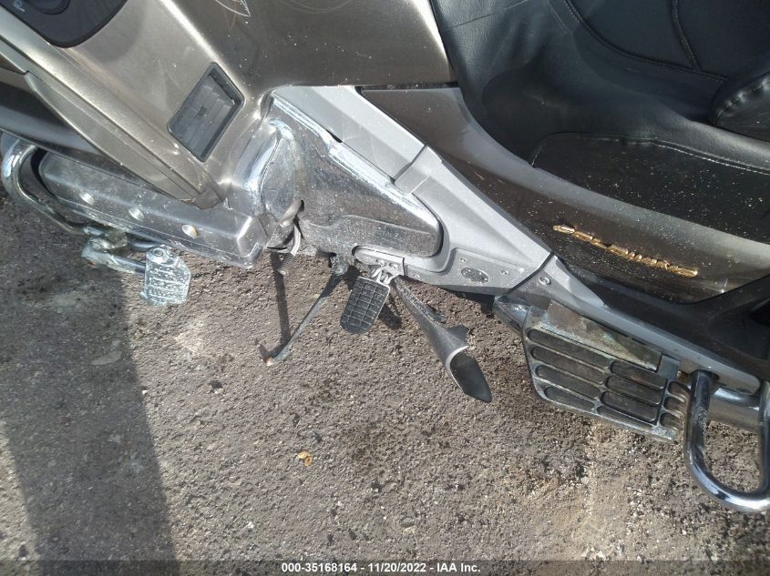 2004 HONDA GL1800 1HFSC47084A300288