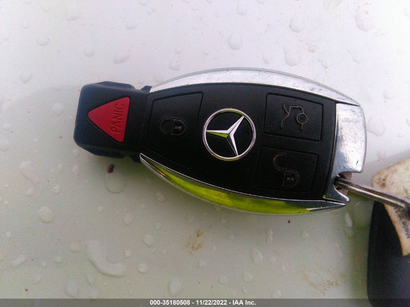 2013 MERCEDES-BENZ C-CLASS C 300 WDDGF8AB9DG071373