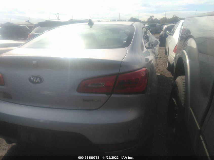 2016 KIA FORTE KOUP EX KNAFX6A85G5619975