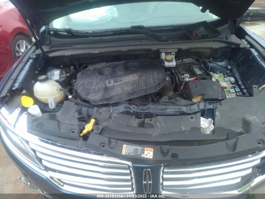 2018 LINCOLN MKC PREMIERE 5LMCJ1C92JUL22264