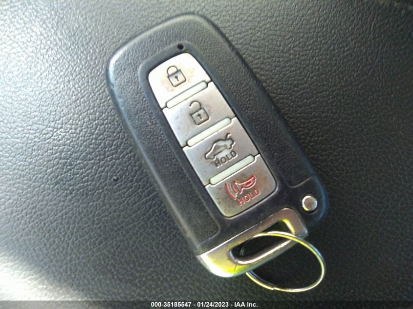 2013 HYUNDAI SONATA HYBRID - KMHEC4A44DA077830