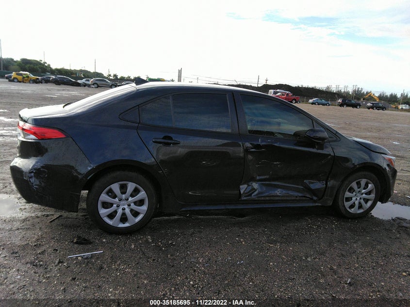 VIN JTDEPMAE7NJ207148 2022 TOYOTA COROLLA LE