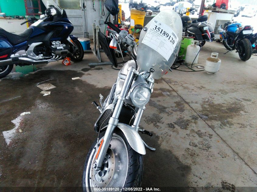 2002 HARLEY-DAVIDSON VRSCA 1HD1HAZ1X2K802821
