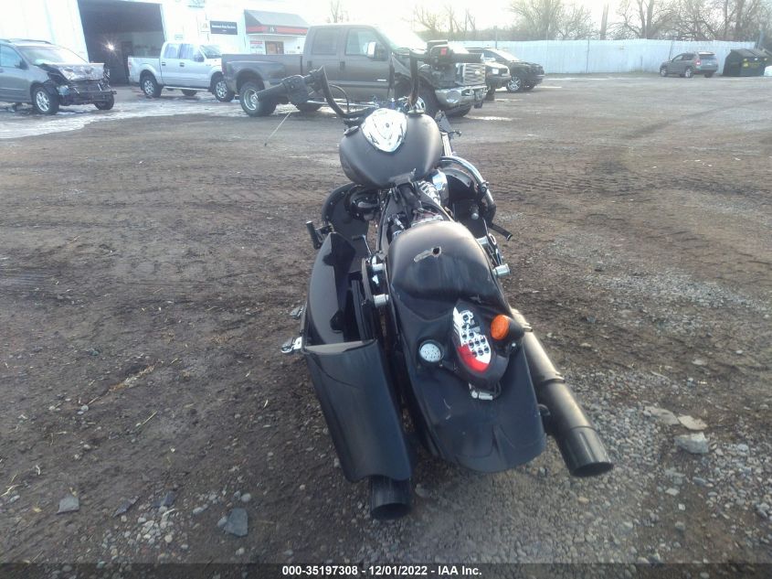 2016 INDIAN MOTORCYCLE CO. CHIEFTAIN - 56KTCAAA3G3332230